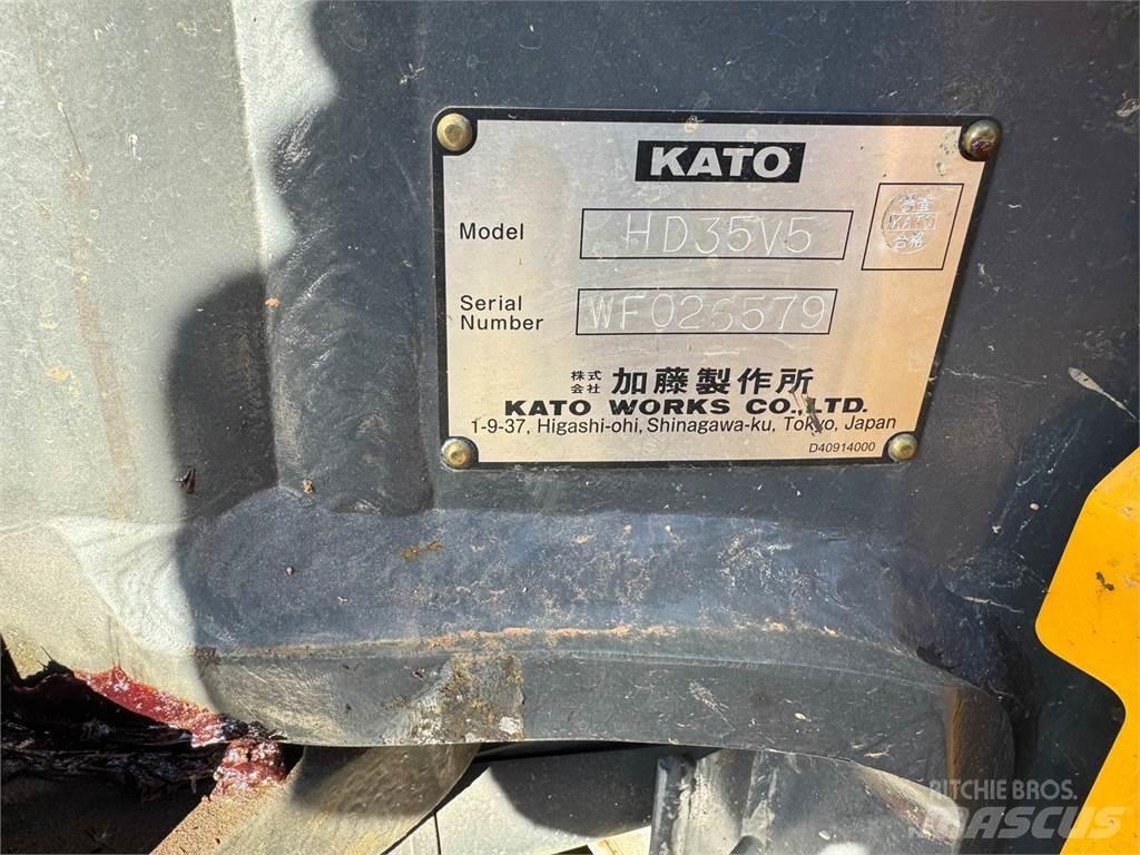 Kato 35V-5 小型挖掘机