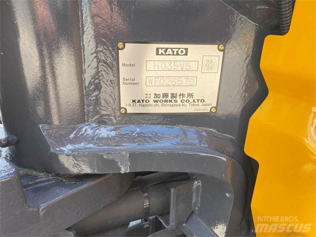 Kato 35V-5 小型挖掘机