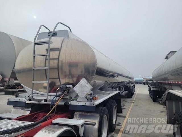 MAC LTT 罐式拖车