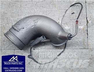 Mack  运输工具-其他