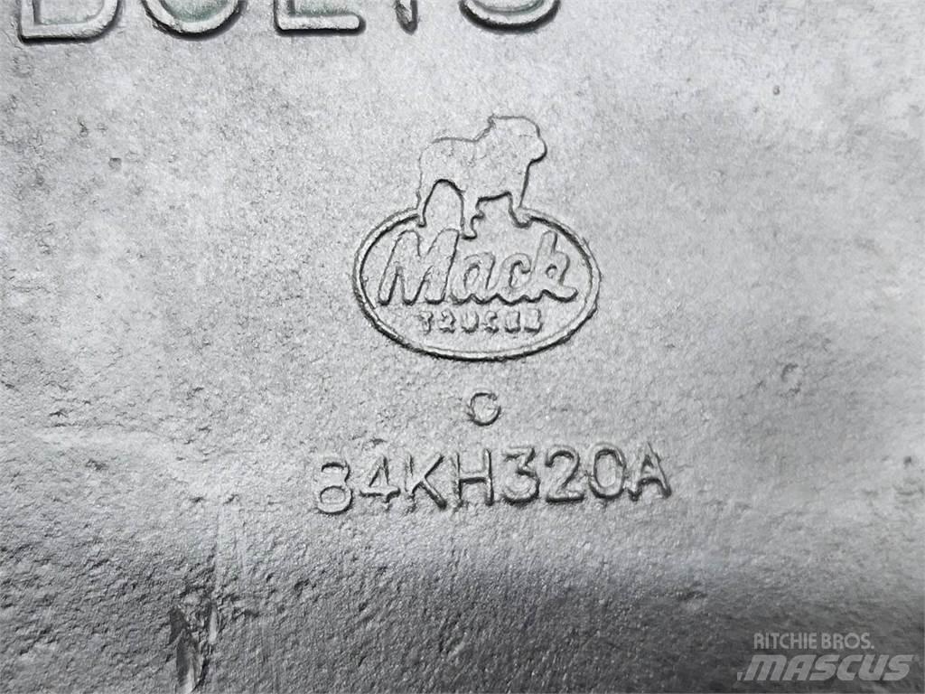 Mack  轴