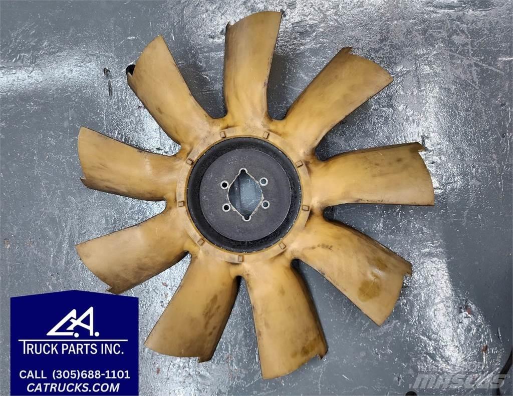 Mack  运输工具-其他