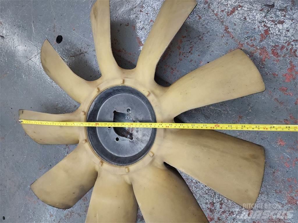 Mack  运输工具-其他