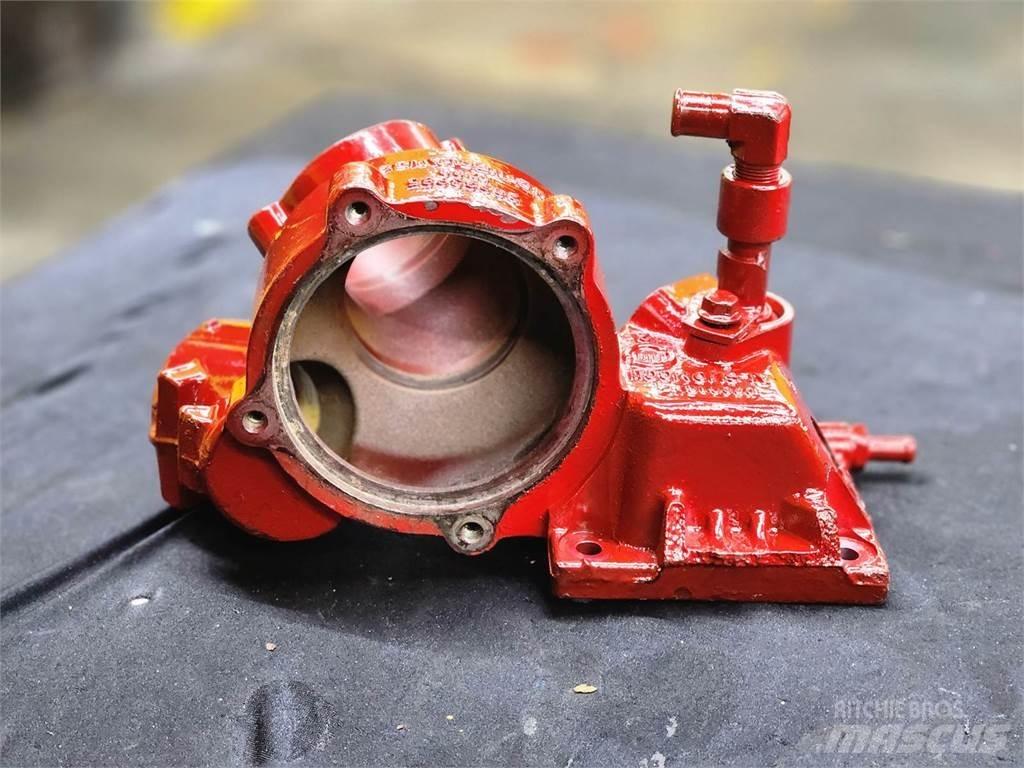 Mack  运输工具-其他