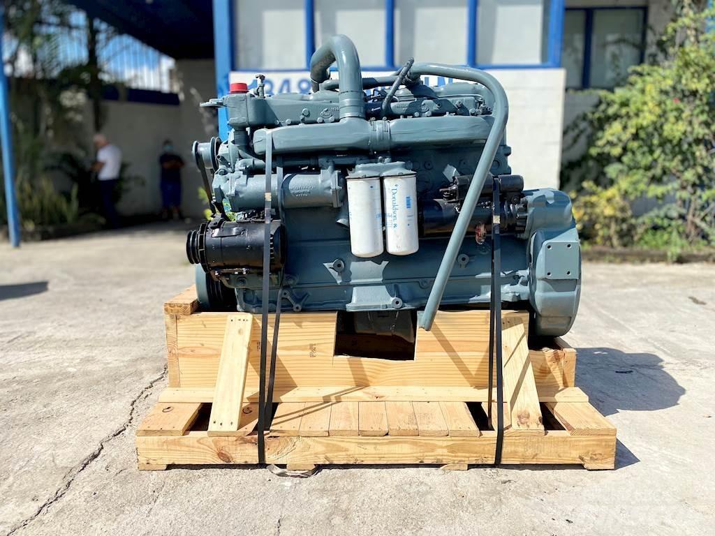 Mack 673 发动机