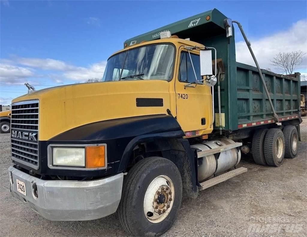 Mack CH613 自卸式货车