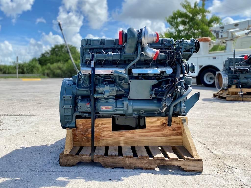 Mack E7 发动机