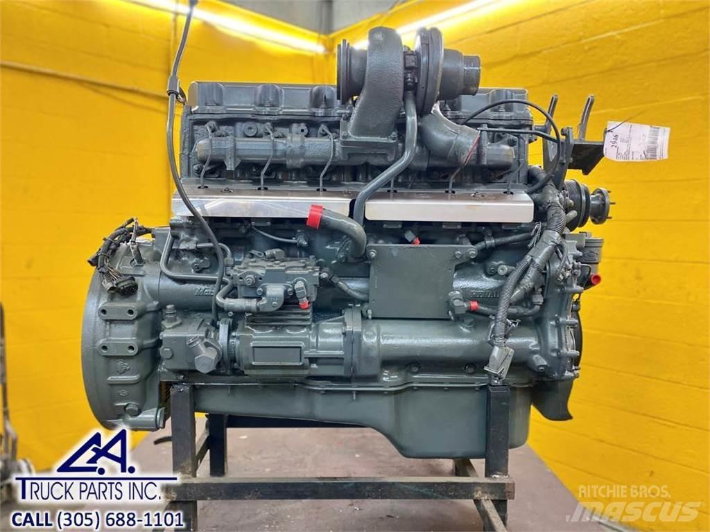 Mack E7 发动机
