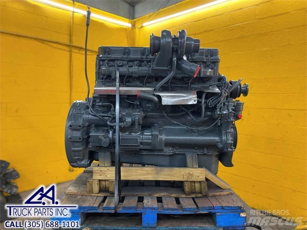Mack E7 发动机