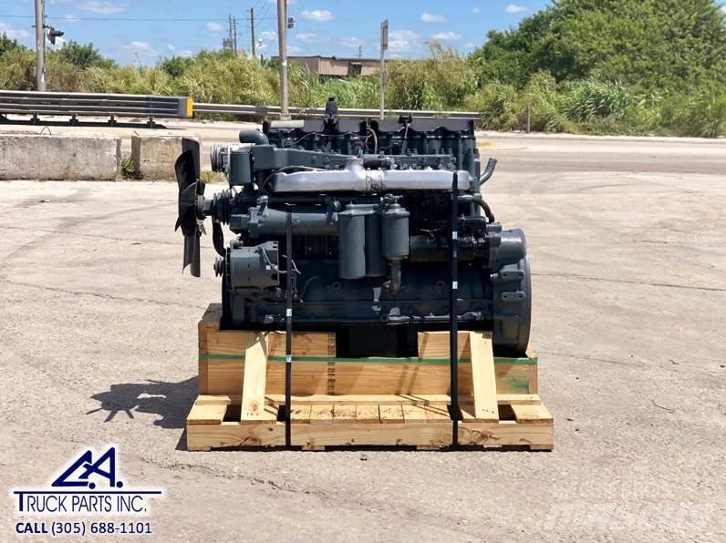 Mack E7 发动机