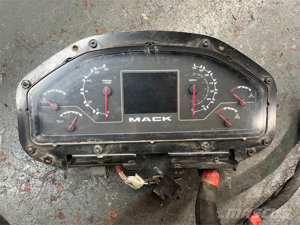Mack LE612 运输工具-其他