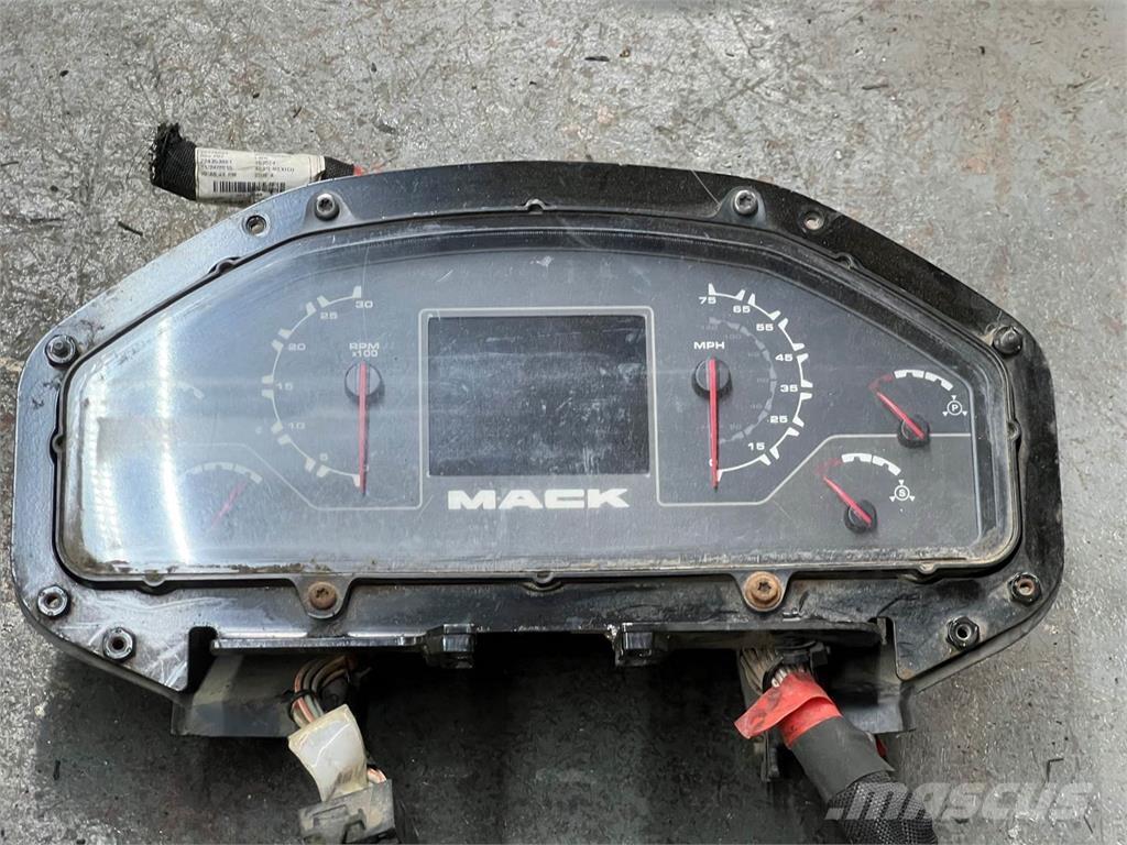 Mack LE613 运输工具-其他