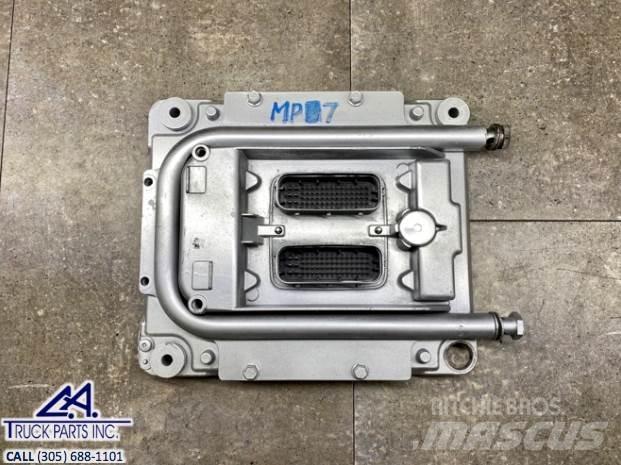 Mack MP7 电子设备