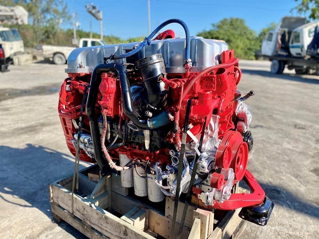 Mack MP7 发动机