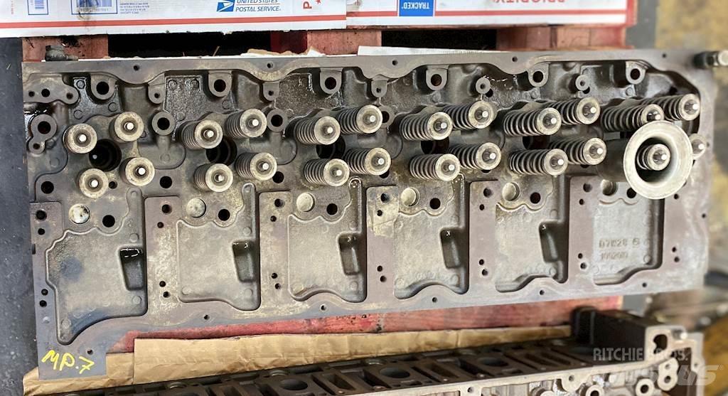 Mack MP7 运输工具-其他