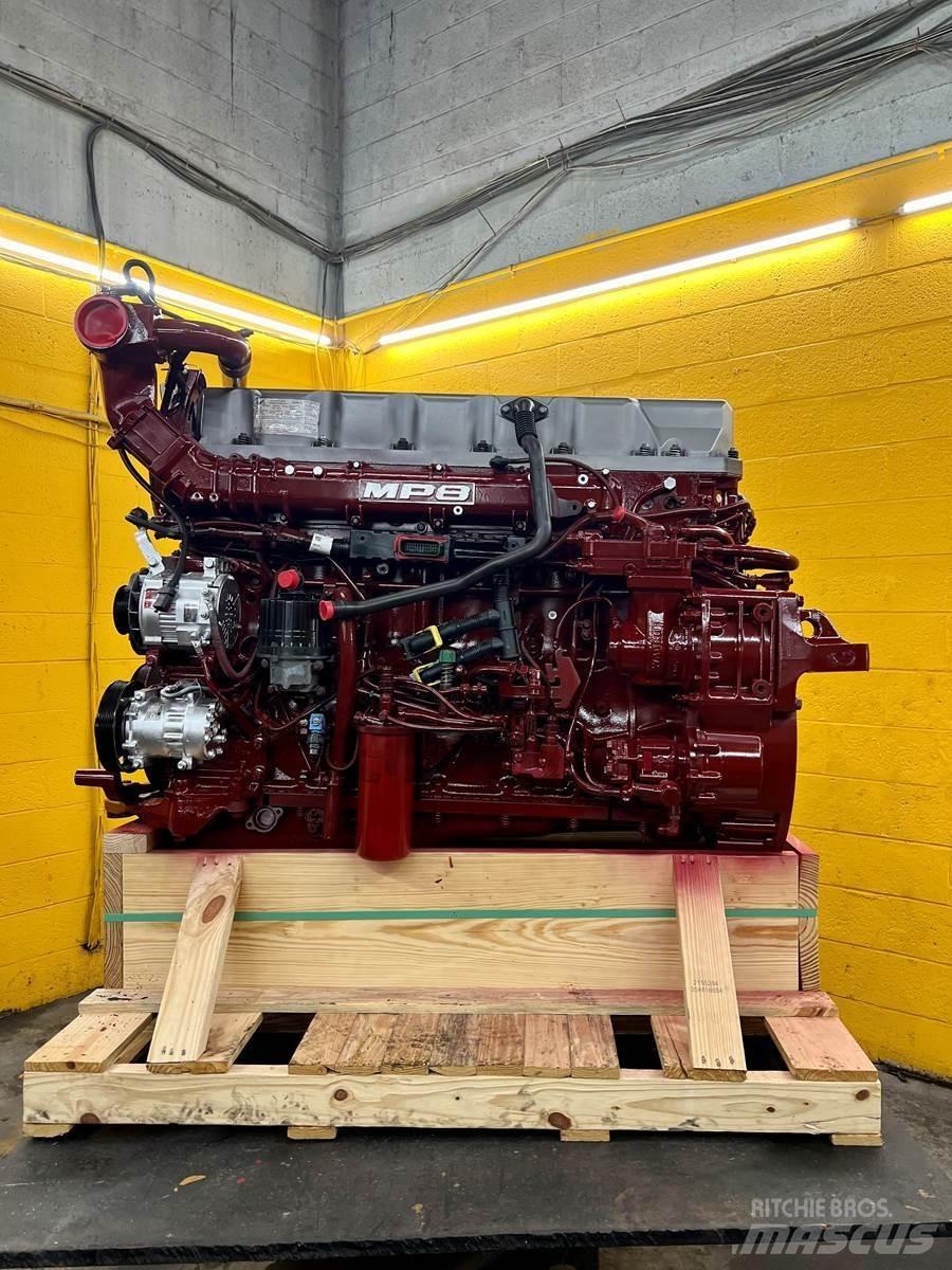 Mack MP8 发动机
