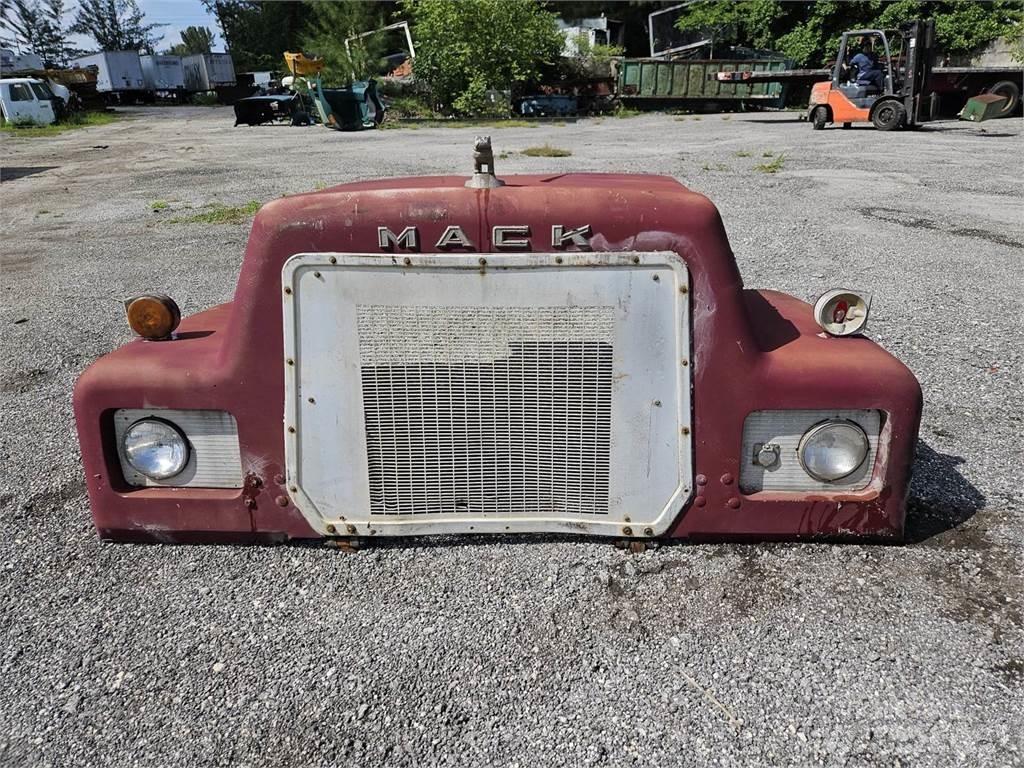 Mack Other 运输工具-其他