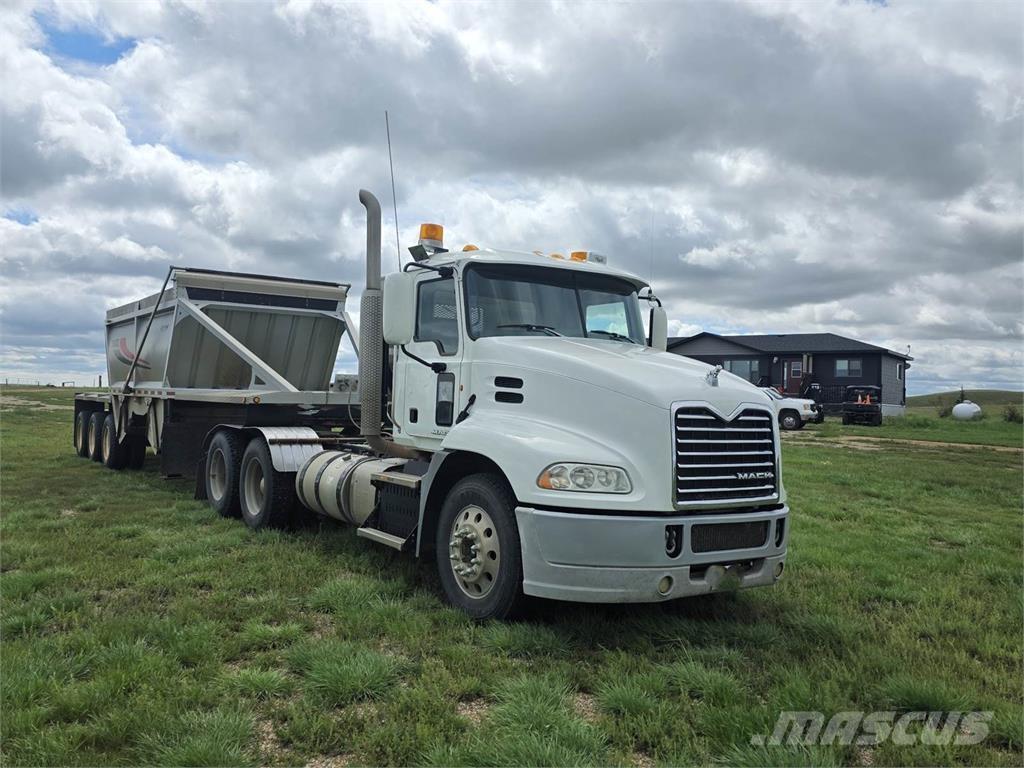 Mack Other 牵引车