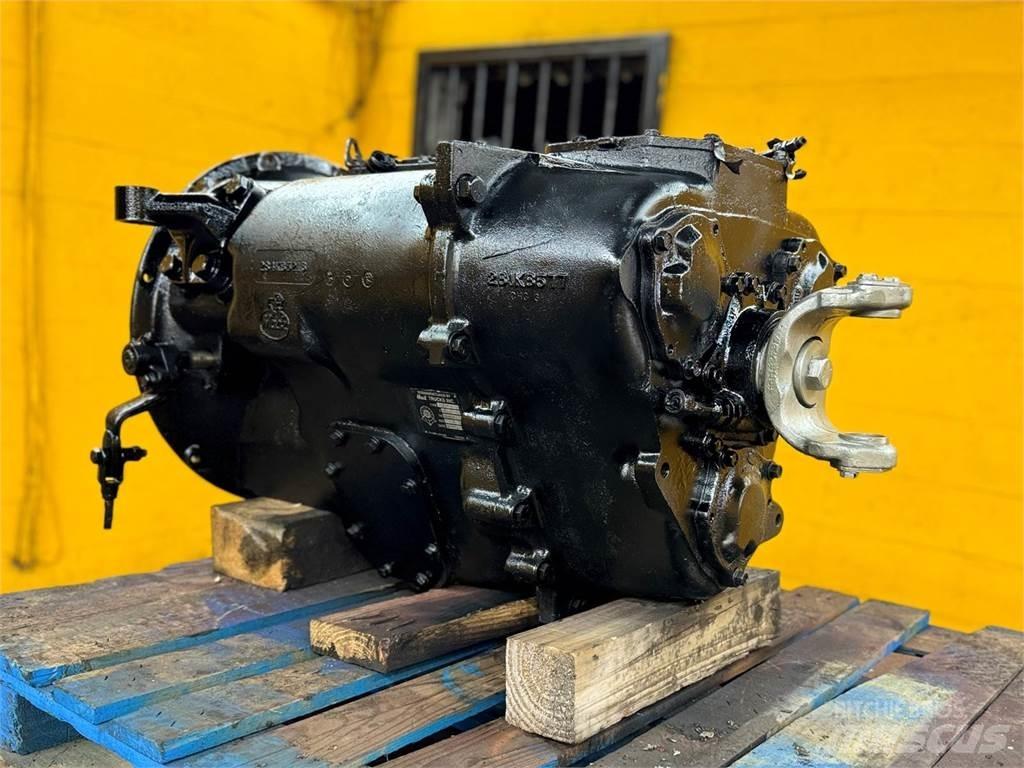 Mack T2100 变速器