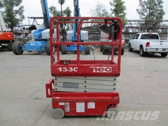 MEC 1330SE 剪叉式升降机