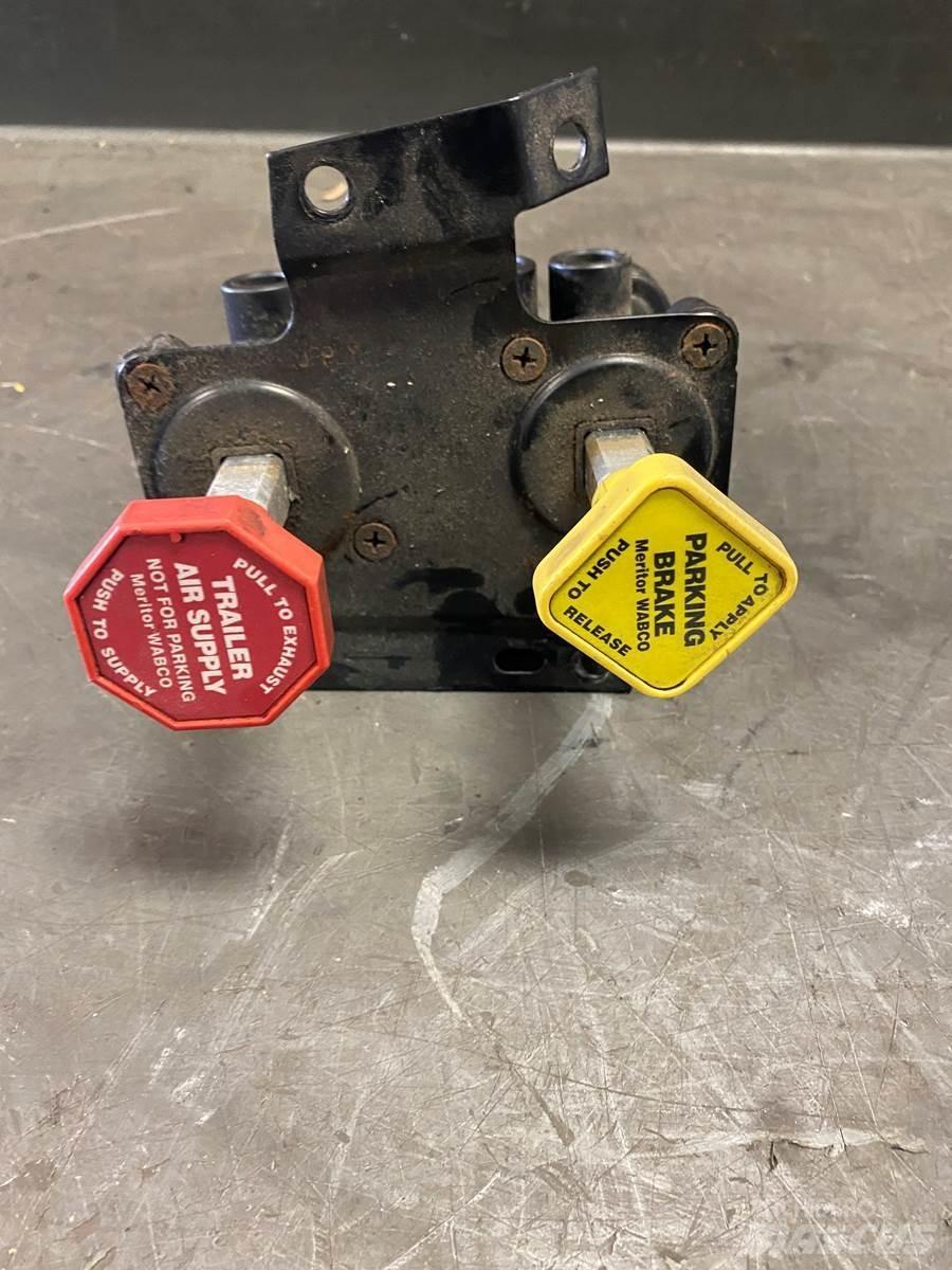 Meritor  运输工具-其他