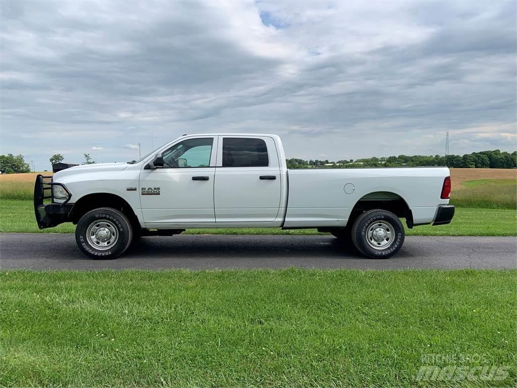 RAM 2500 皮卡车