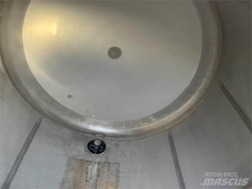  STE 罐式拖车