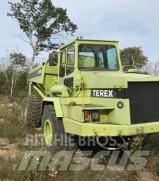 Terex 2566 大型面包车