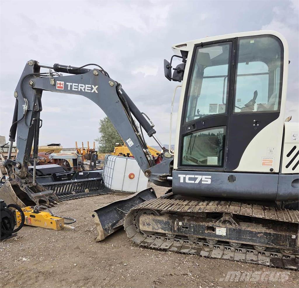 Terex TC75 履带挖掘机