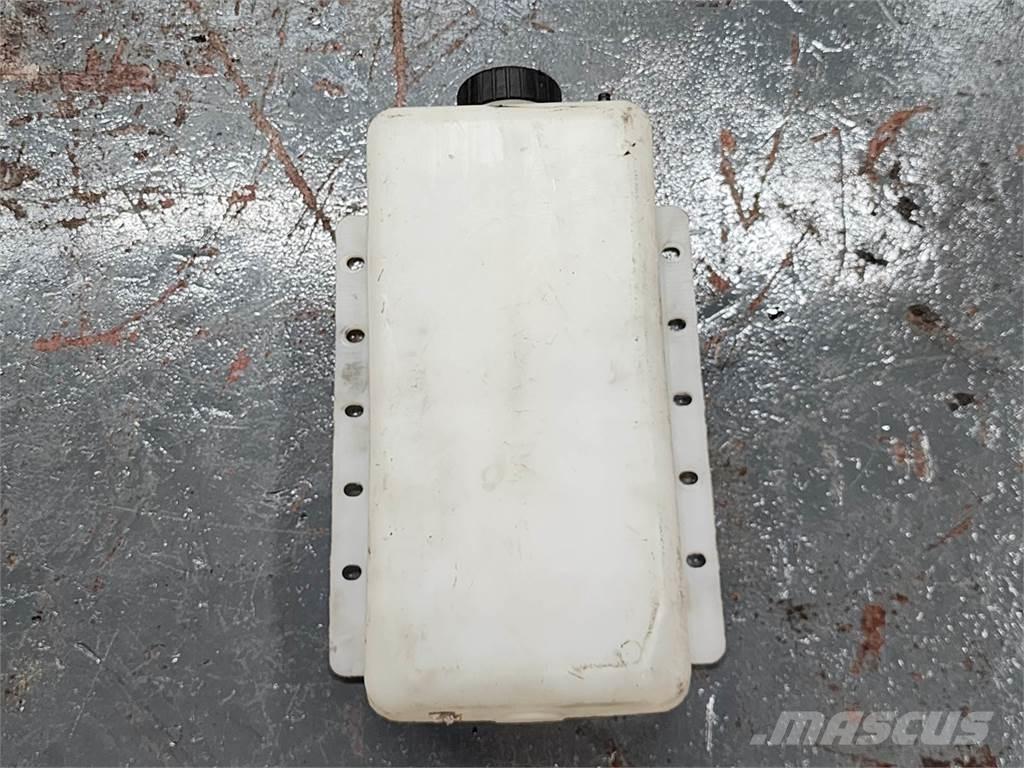  Unmarked 散热器