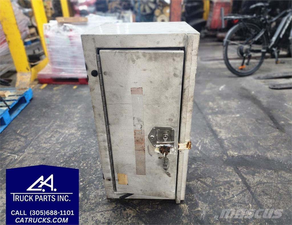  Unmarked 运输工具-其他