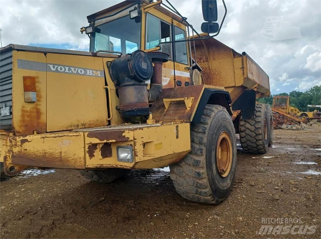 Volvo A35 大型面包车