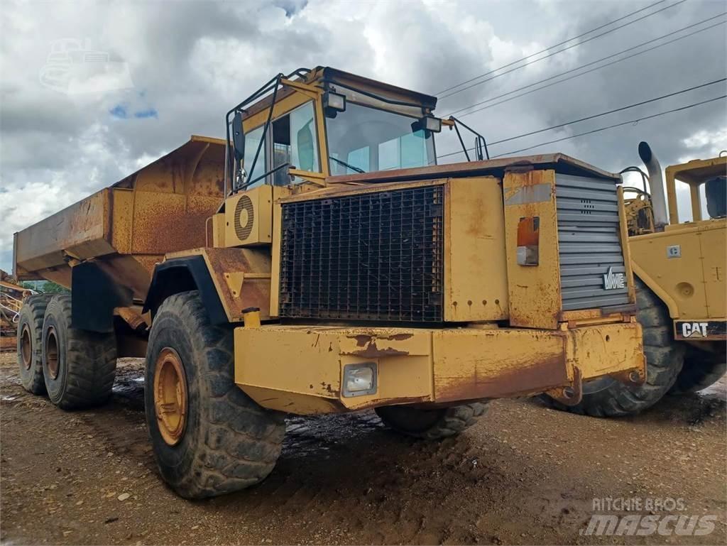 Volvo A35 大型面包车