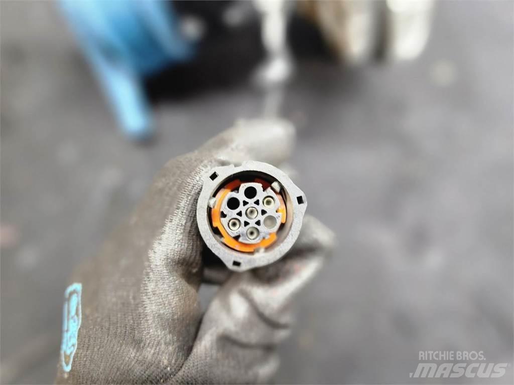 Volvo D13 运输工具-其他