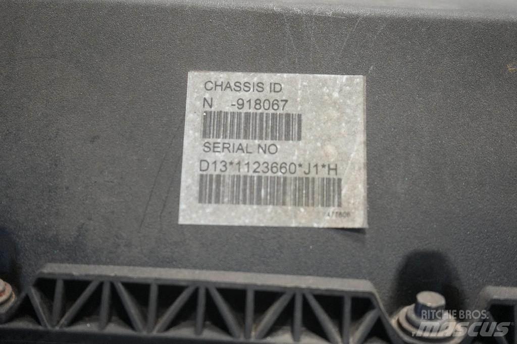 Volvo D13 发动机