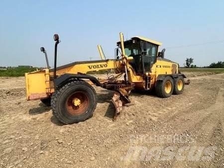 Volvo G960 平地机/推土机