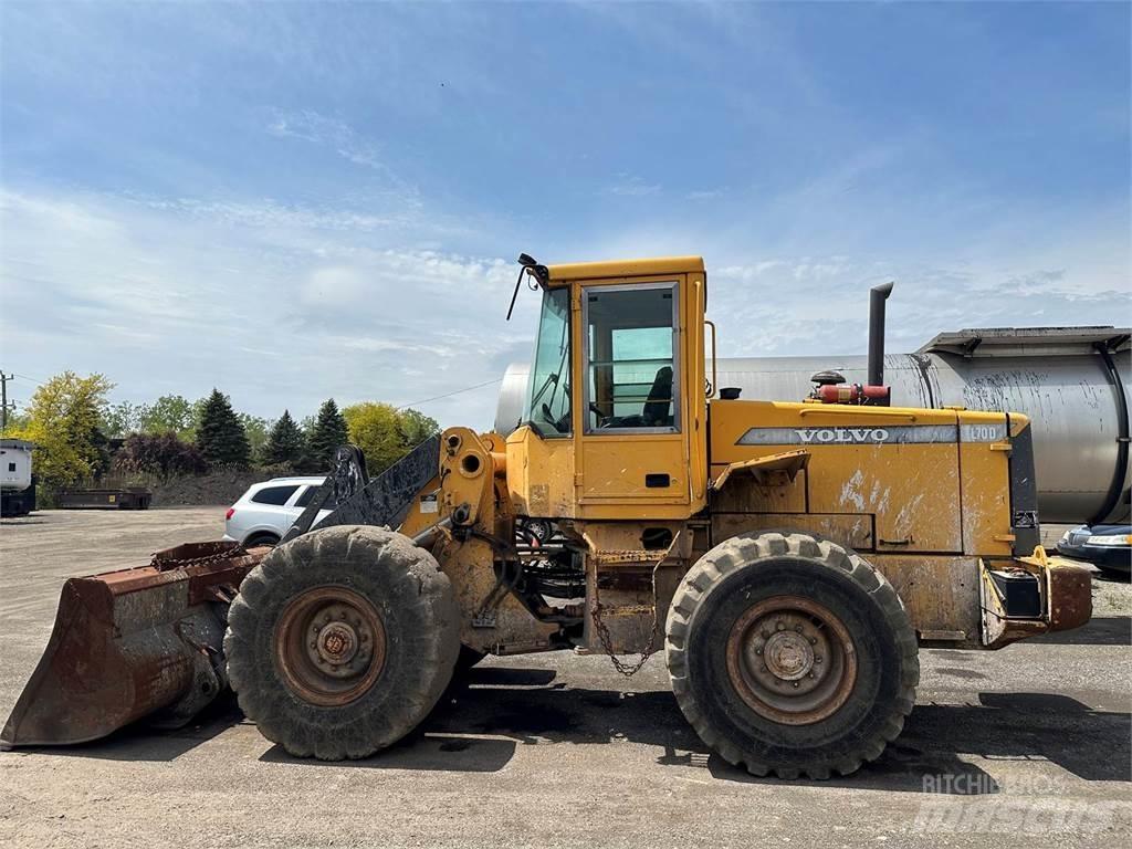 Volvo L70D 轮式装载机
