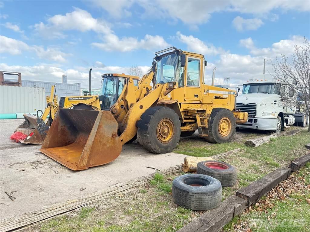 Volvo L90D 轮式装载机