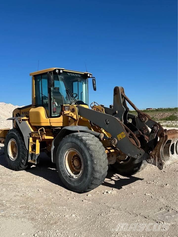 Volvo L90F 轮式装载机