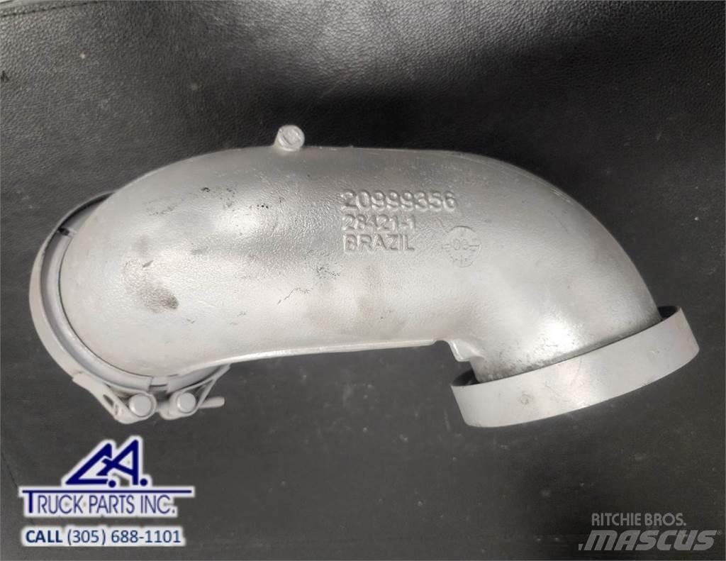 Volvo Mack 运输工具-其他