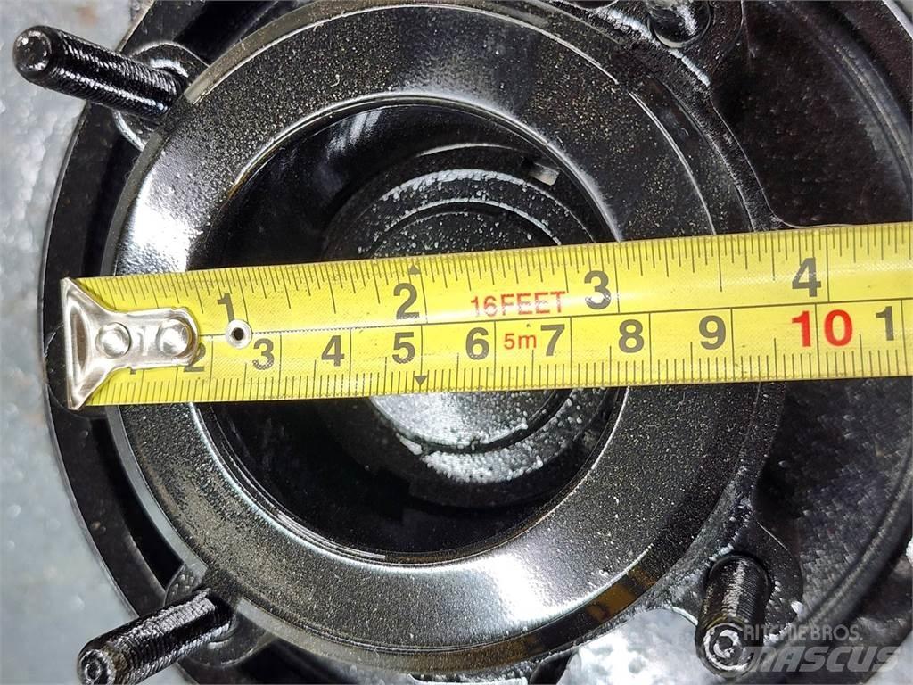 Volvo Mack 运输工具-其他
