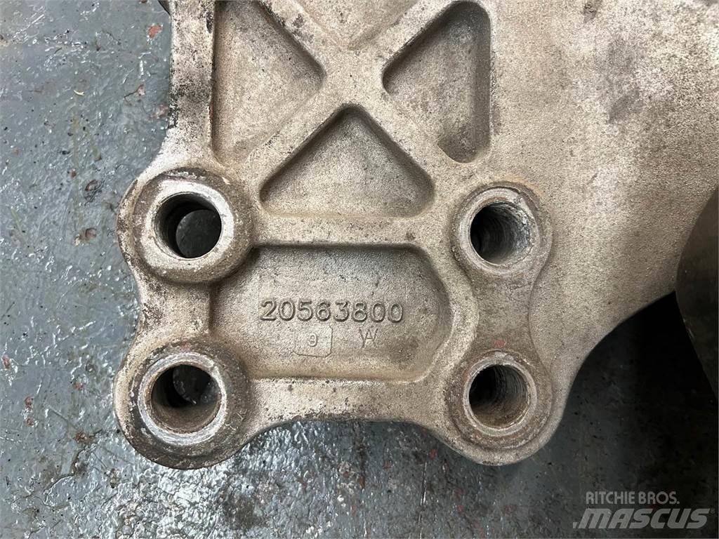 Volvo Mack 发动机