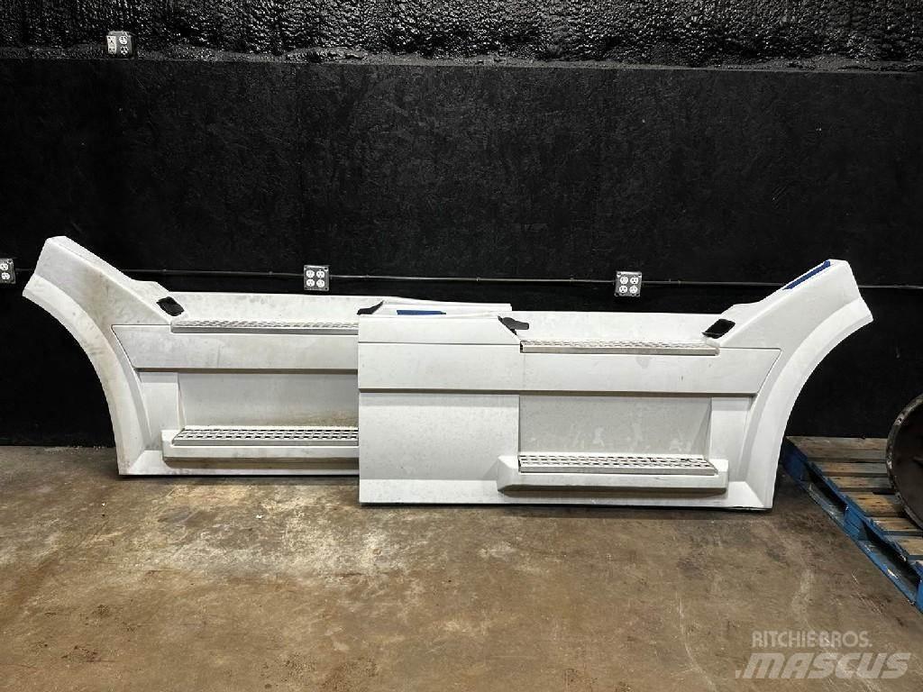 Volvo VNL 运输工具-其他