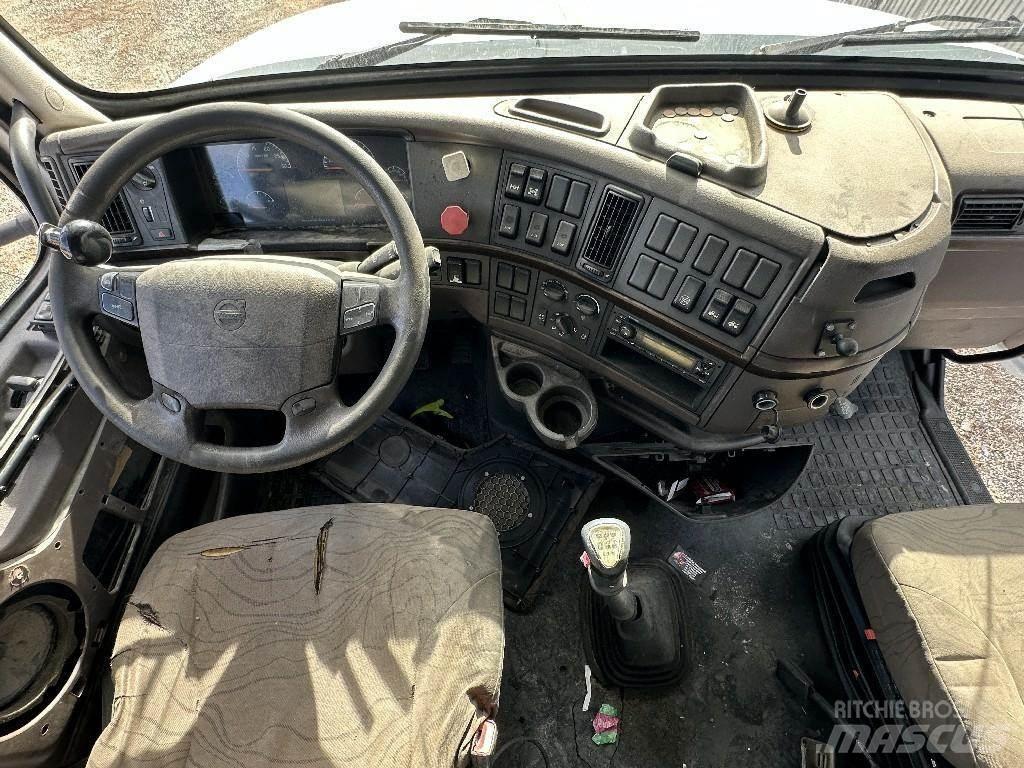 Volvo VNL 救援车