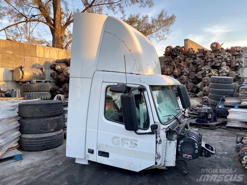Volvo VNM 运输工具-其他