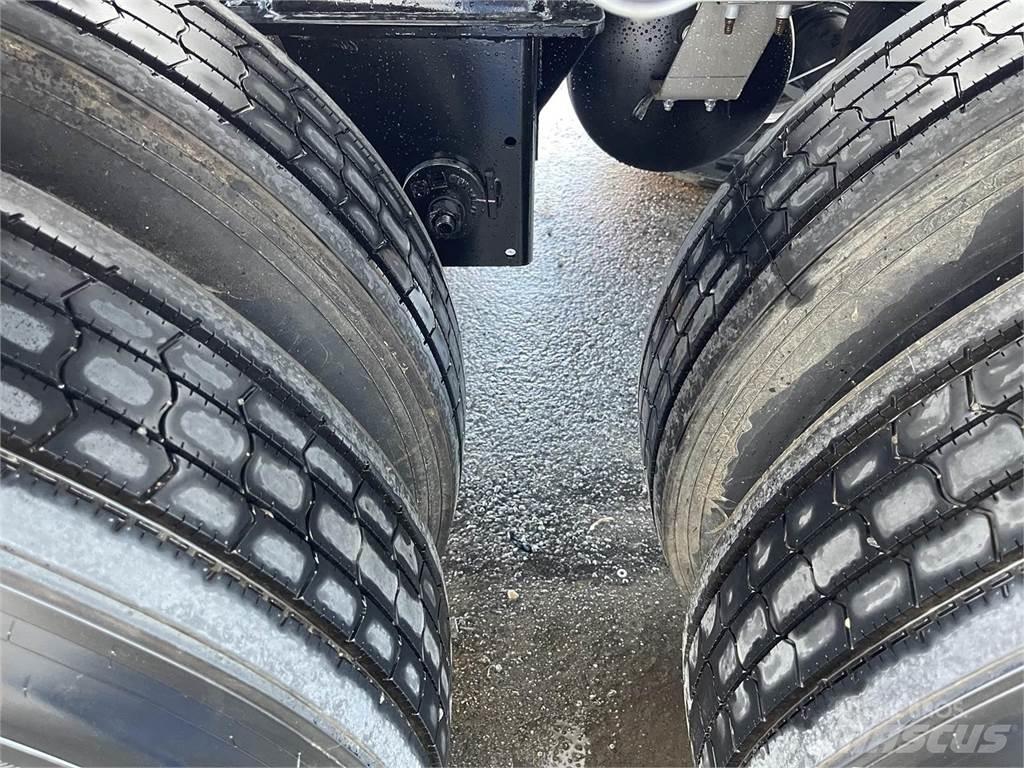 Wabash  罐式拖车