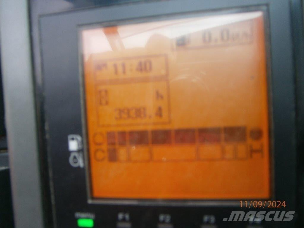 Yanmar SV 100-2PB 履带挖掘机