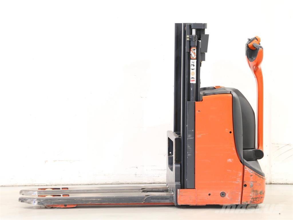 Linde D06/1160-00 手推堆垛车