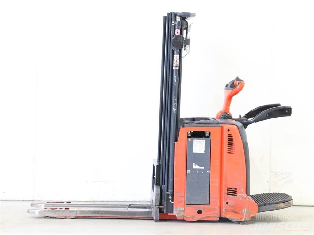 Linde D12AP/133 手推堆垛车