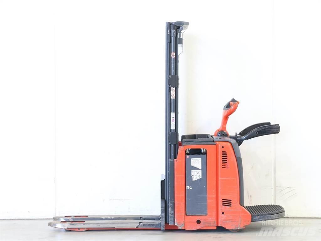 Linde D12AP/133-01 手推堆垛车